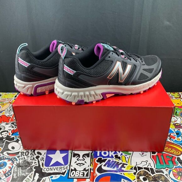 WIDE New Balance 412 Techride Size 6 / 6.5 Women's - Picture 2 of 13